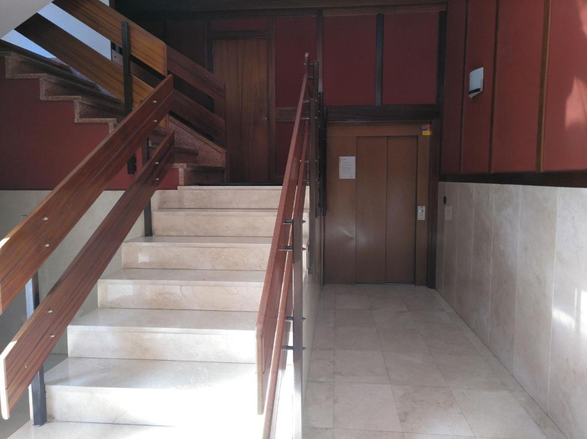 Andramari Tourist Home Parking& Wifi Amorebieta-Etxano Exterior foto