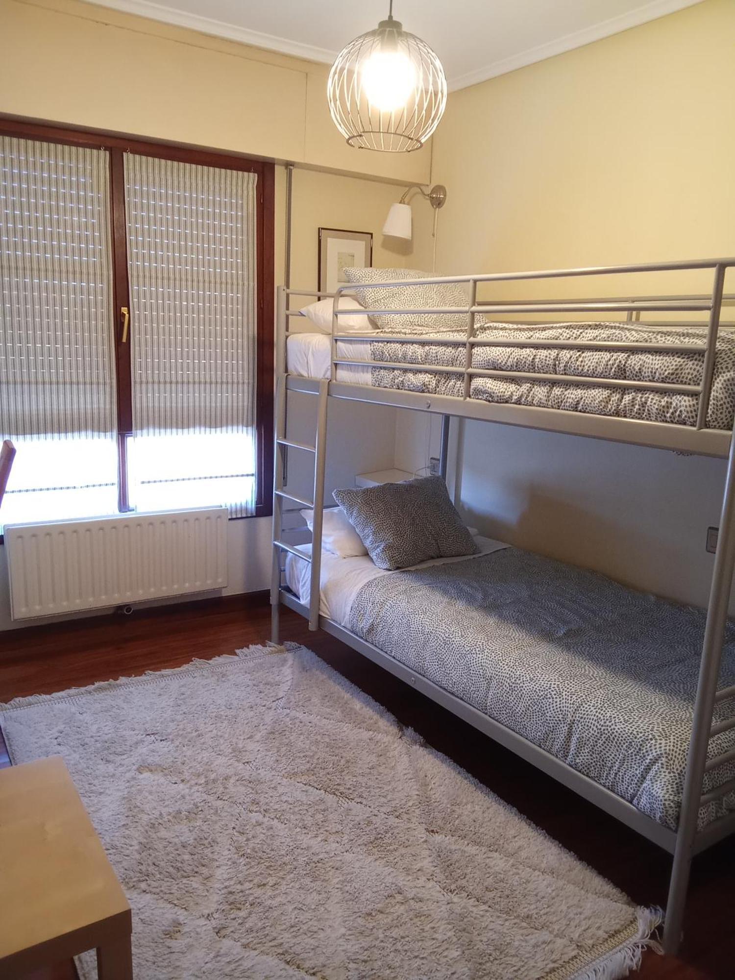 Andramari Tourist Home Parking& Wifi Amorebieta-Etxano Exterior foto